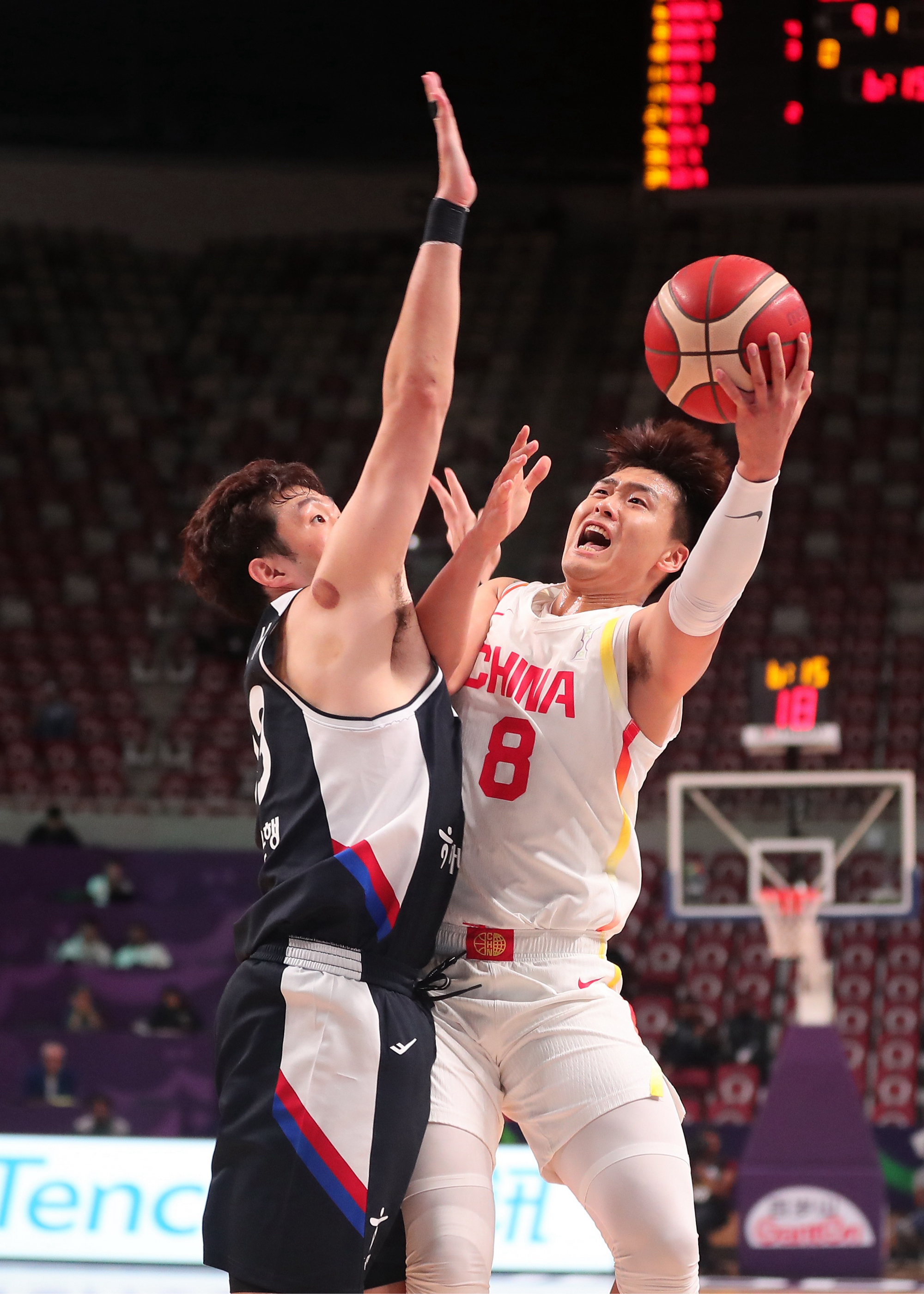 包含今晨体能课后，曼联遗憾出局备战CBA季后赛，态度坚定，年轻球员得到机会的词条-开云中国