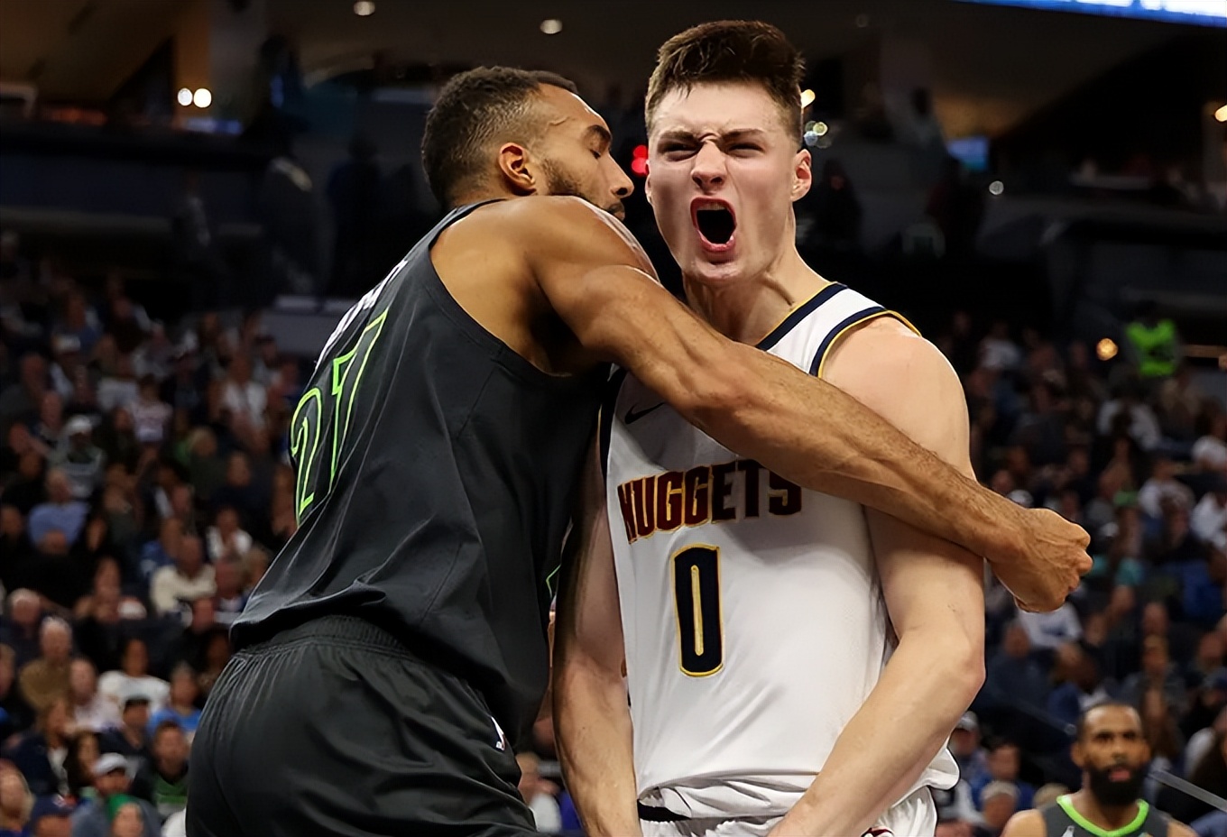 关于明尼苏达森林狼集结日队长鼓劲,志在NBA常规赛名次提升,媒体盛赞,球队文化再被提及的信息-开云在线平台