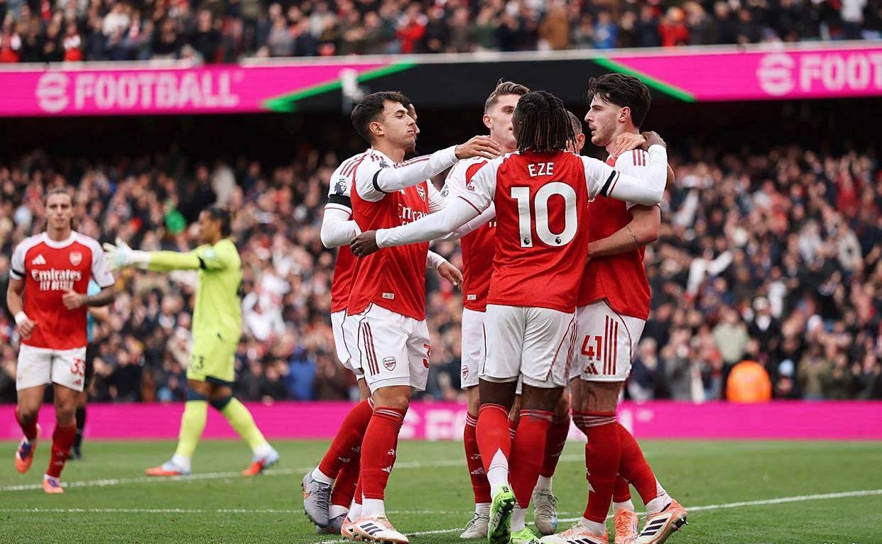 关于集结日阿森纳刷新队史纪录:荷甲节点到来,悬念犹存,训练强度明显提升的信息-开云在线平台